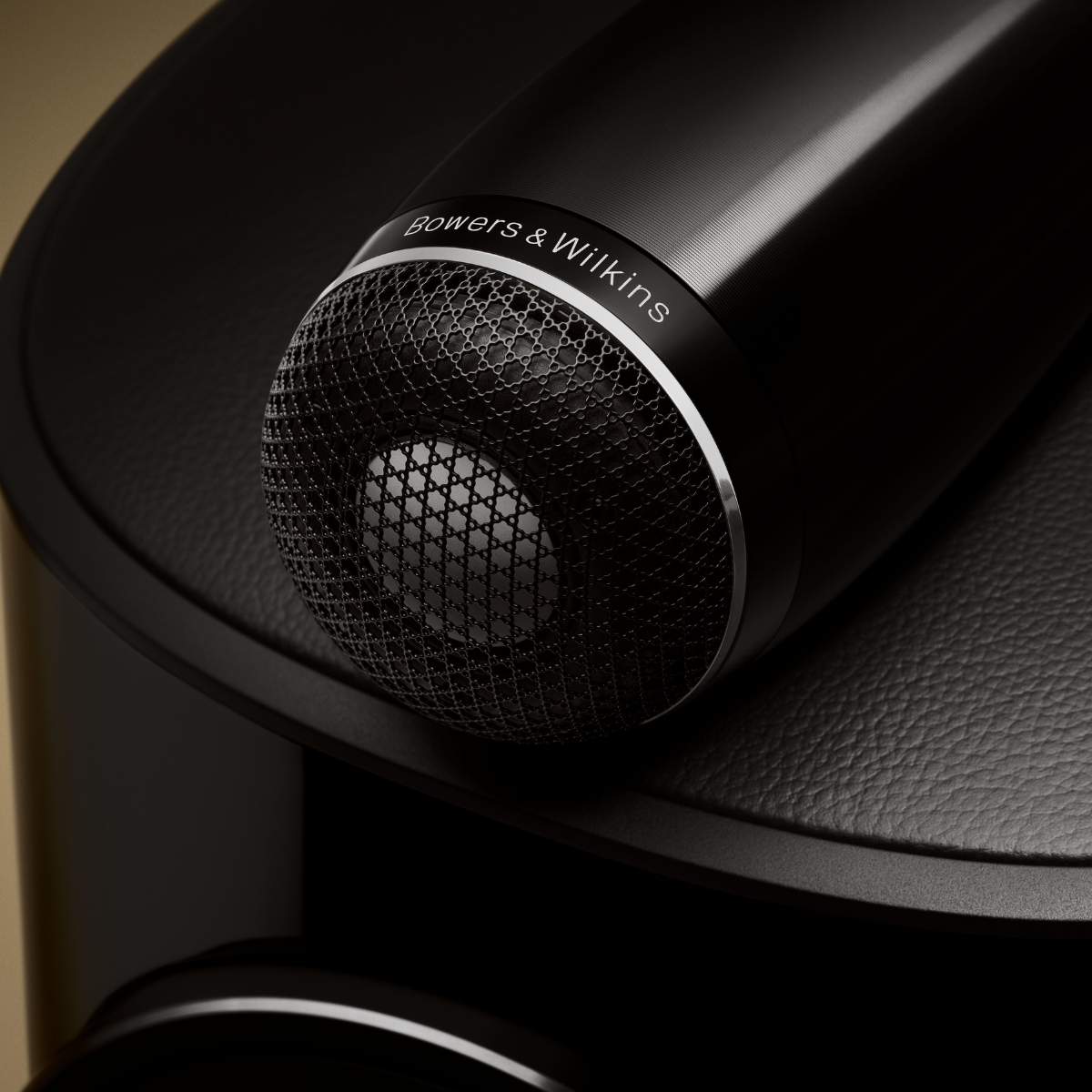 Bowers Wilkins 804 D5 black speaker close up