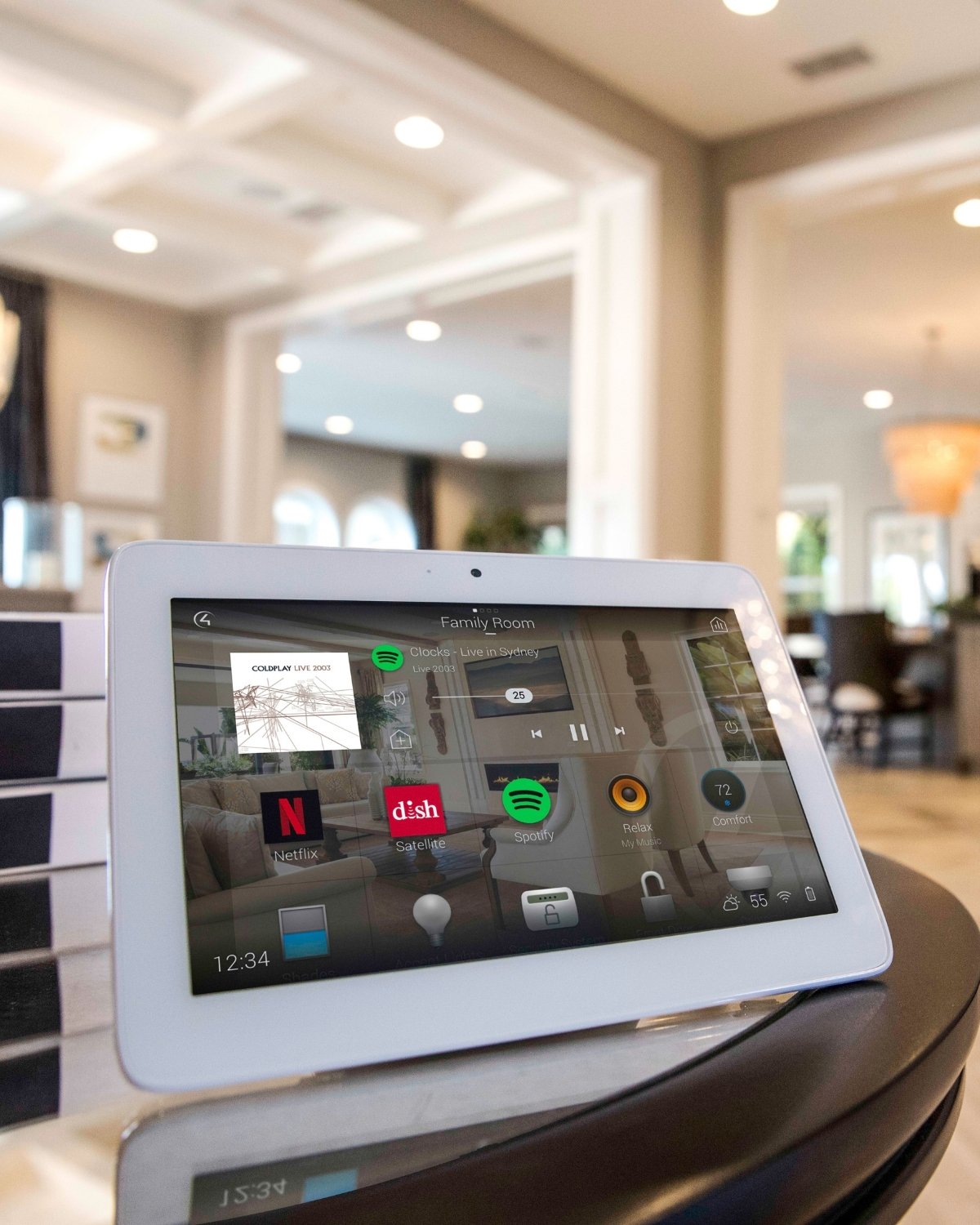 control4 touch screen tablet