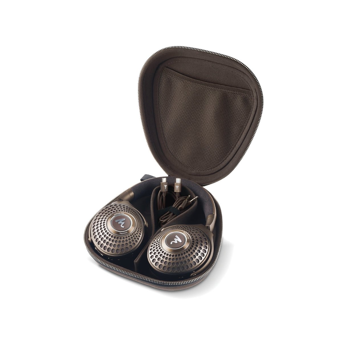 focal bathys mg chestnut headphones box view