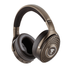focal bathys mg headphones front view
