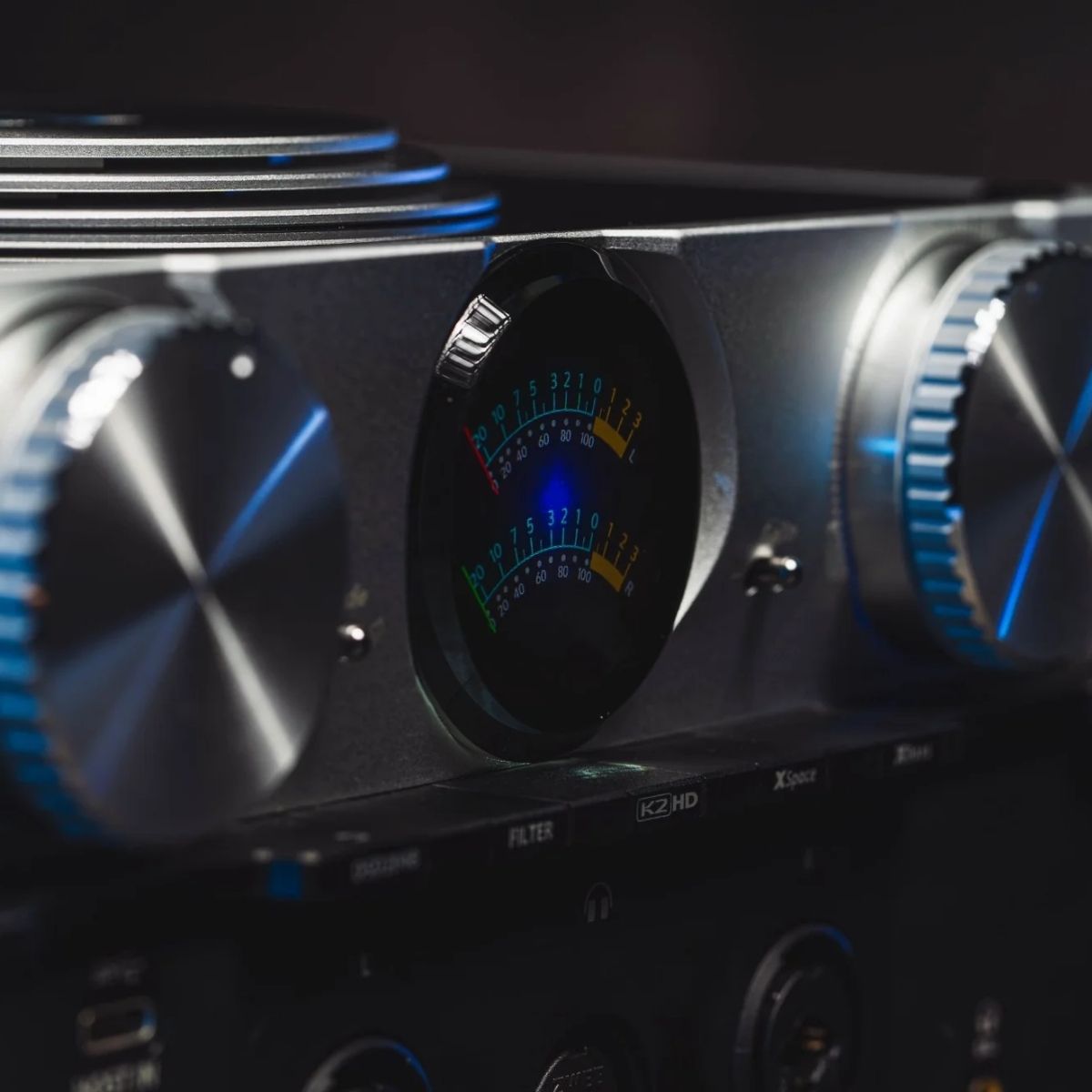 ifi audio idsd phantom close up