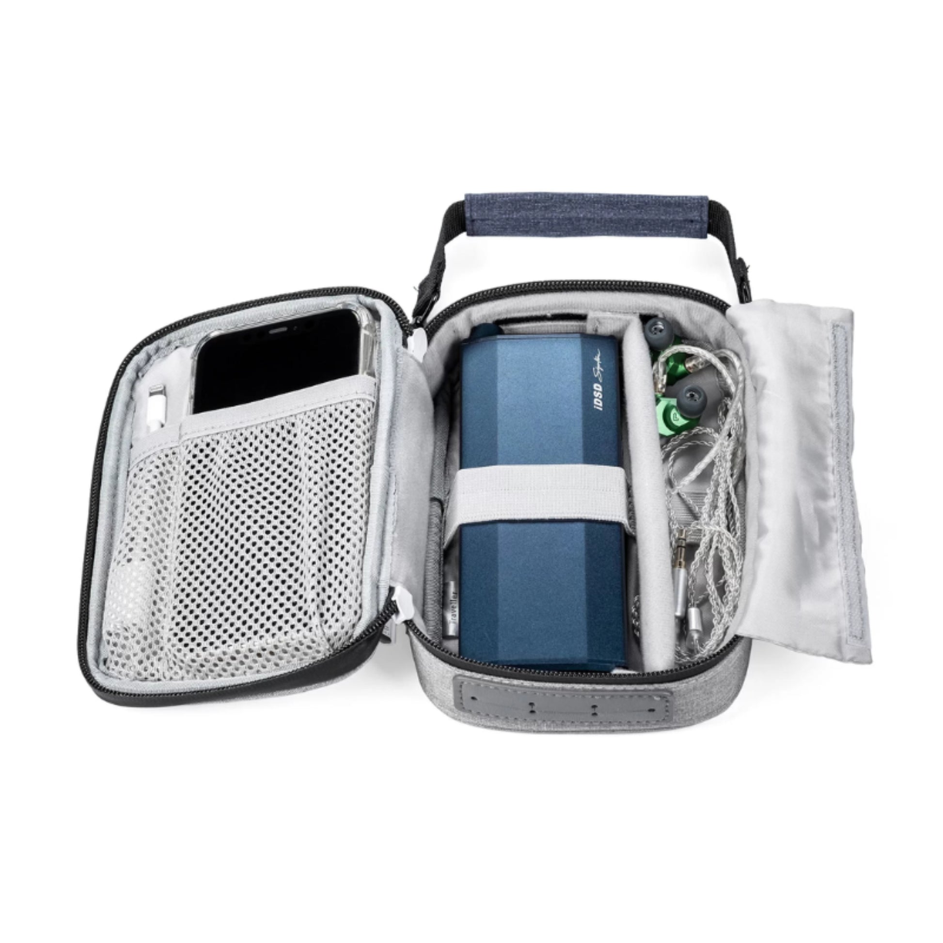 inside of ifi audio itraveler case