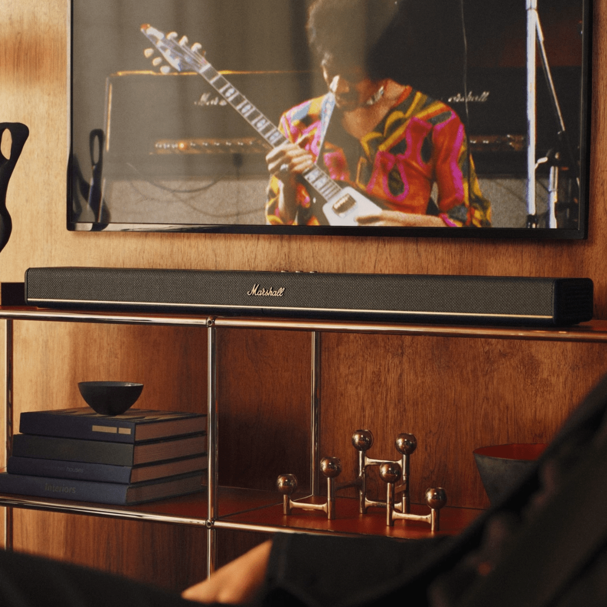 Marshall Heston 120 Soundbar under tv