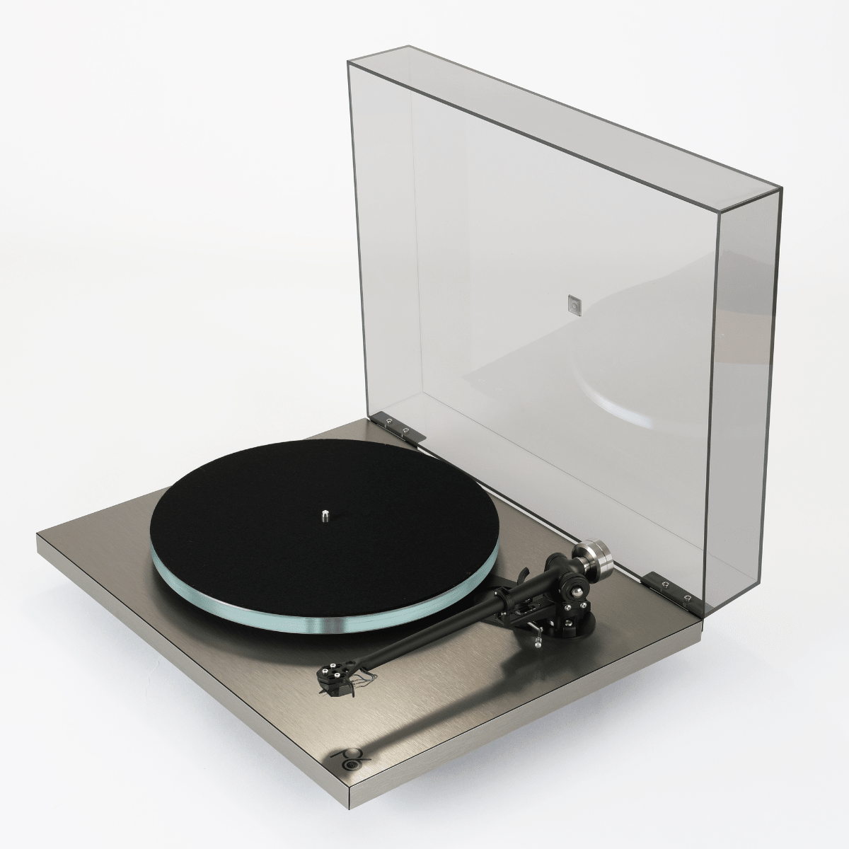 Rega Planar 6 RS edition turntable with lid open
